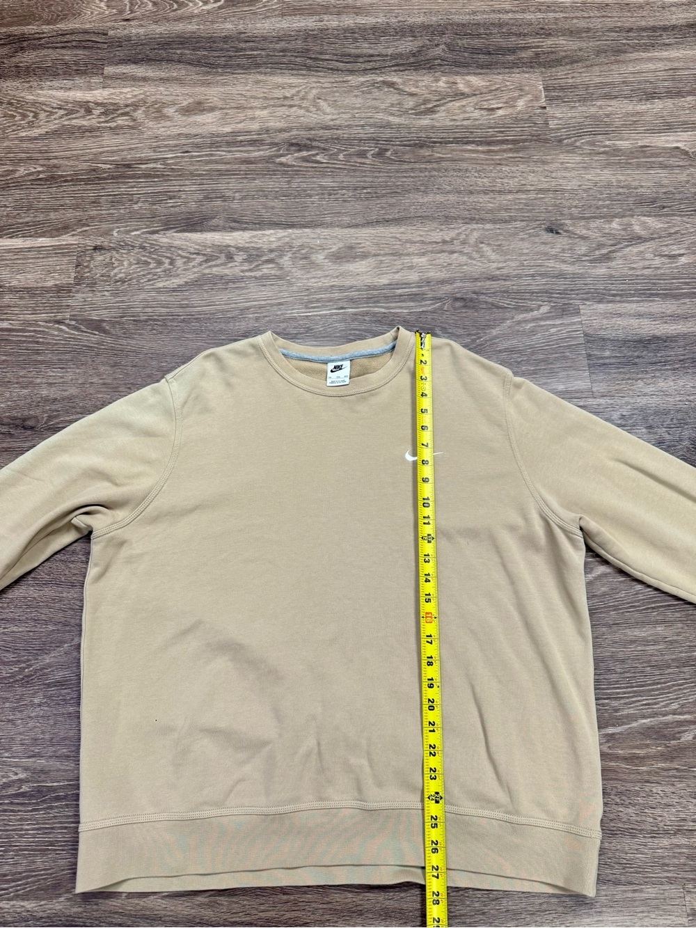 Nike Men's XXL Tan Beige 100% Cotton Crewneck Sweatshirt Embroidered Swoosh - Picture 7 of 7